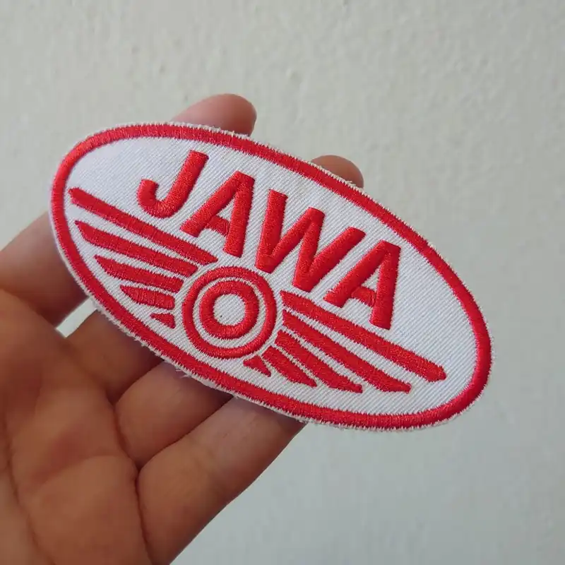 Nášivka s motivem Jawa - Bílá Cenově Výhodný